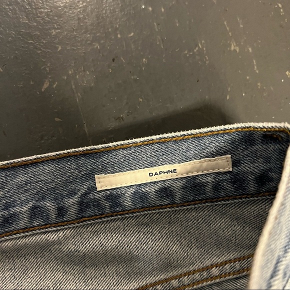 NWT Citizens of Humanity Daphne Jeans - Picture 6 of 9